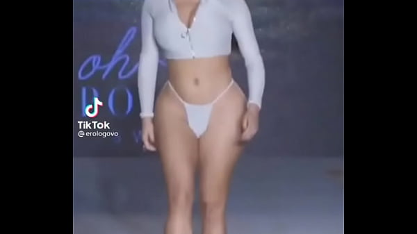 Nonton Modelaje De Gordi Salud thumbnail