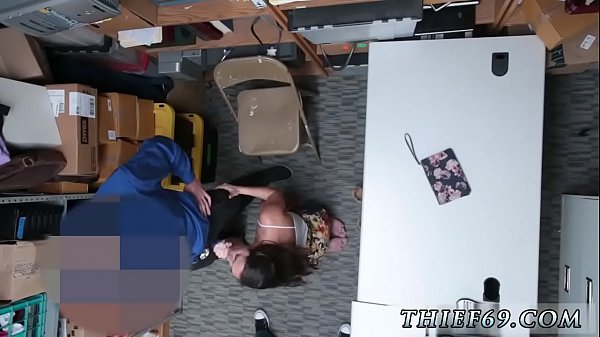 Perfect body teen fuck Suspect wasviewed on camera_stealing high