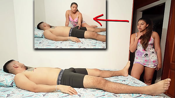 Horny Stepsister Wants Her Stepbrother To Fill Her Pussy With Cum! thumbnail