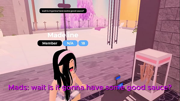 Cute kawaii girl_wanted ahotdog_She got_something else ROBLOX