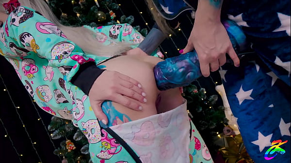 Play MP4 - You won't believe what presents we've found under the Christmas tree&period;&period;&period; Insane anal holidays are ahead