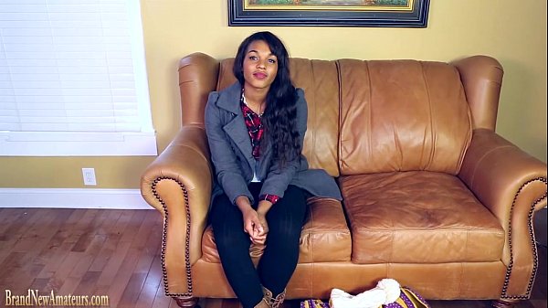 Play MP4 - Amateur girl Skylar at porn audition squirting