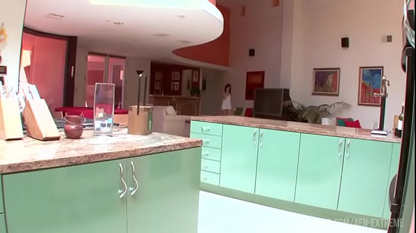 Nonton Lesbian Couple Delilah Davis And Sami St. Clair Can't Keep Their Hands Off Each Other thumbnail