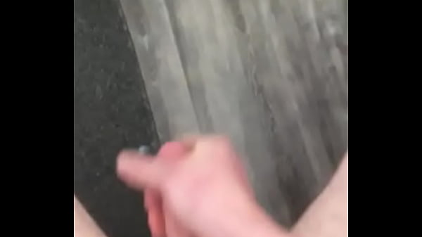 Play MP4 - Blows load all over the floor