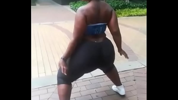 Bbw big booty shake 
