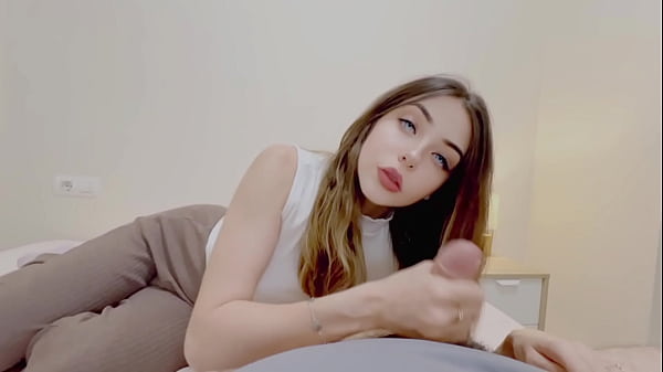 Chica Me Dijo Que Nunca Tuvo Sexo Con Un Hombre Tan Mayor thumbnail