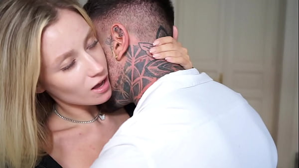 Play MP4 - LILY BLOSSOM RUSSIAN PETITE HARDCORE BIG DICK