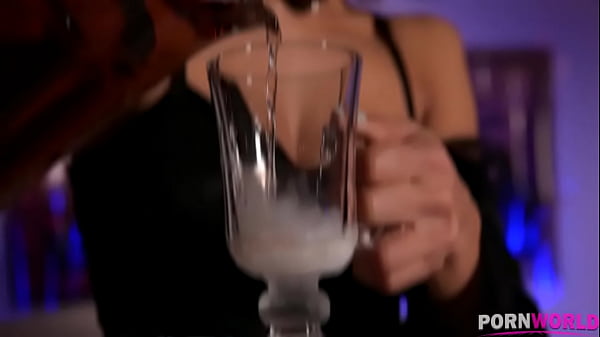 Squirting witch veronica leal butt fucked by witch hunter to the xxxtream gp1009