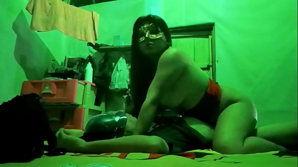 INVITE A MI_HERMANASTRA A DESAYUNAR_PERO LUEGO PASO_ALGO QUENOS HIZO REALIZAR COSASSUCIAS_EN LA CAMA PORNOCASERO_CON MI HERMANASTRA