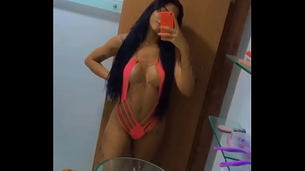 Novinha tatuada dan&ccedil_ando funk