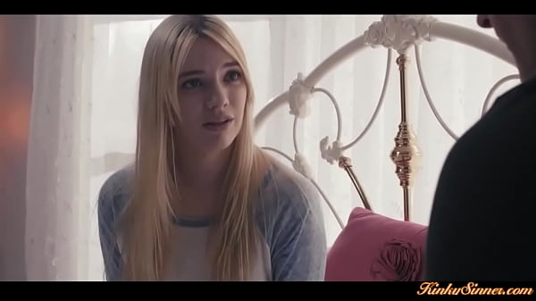 Blonde_girlfriend giving bf erotic sex