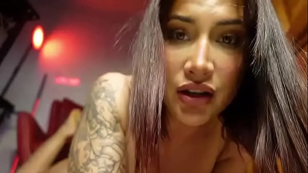 Play MP4 - A foot slug for my filthy feet