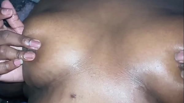 Play MP4 - Sexy boobs