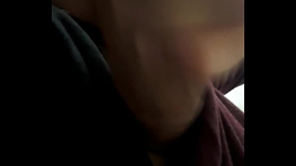 Punhetando no meio do dia!