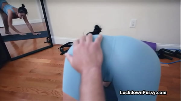 Busty Asian fitness gf blows my cock after_stretching