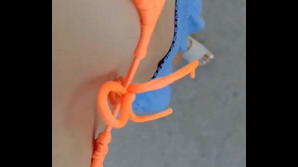 Voy a broncearme pero creo que es mejor sin top?...#diadeplaya #Martes #exhibicionismo #bikini #bubbies 