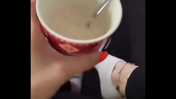 I wish you a nice start into the week!Today in white Nike socks ;)VIP on OF #feet #feetworld #fetisch #Nike #n ... 