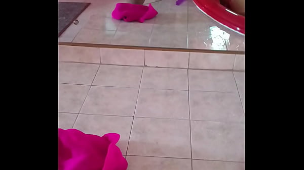 Her live stream took a wild turn when she thought she was alone 