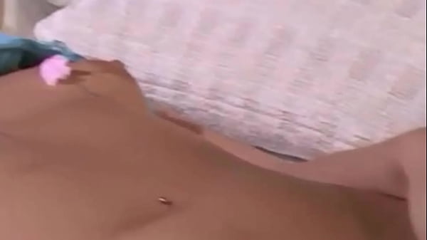 Hot babe masturbation 