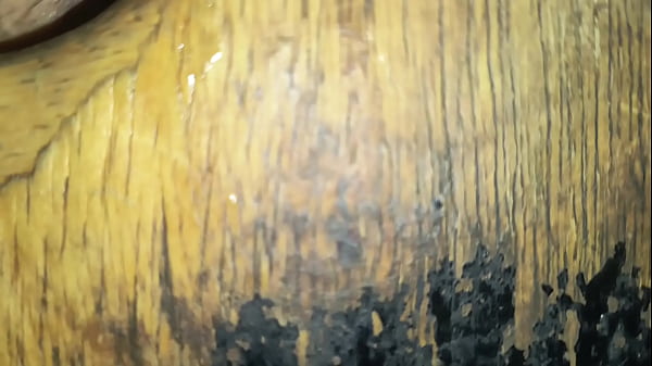 Tes&atilde;o De Trabalhador Da Constru&ccedil;&atilde;o Civil Aliviando Tes&atilde;o No Glory Holle. thumbnail