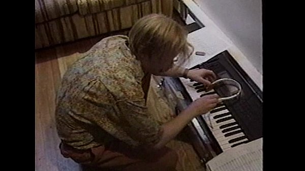 Play MP4 - LBO - North West Pecker Trek 04 - scene 4