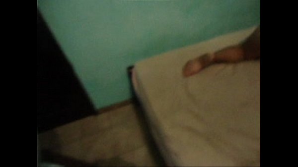 Play MP4 - MOV04074&period;AVI