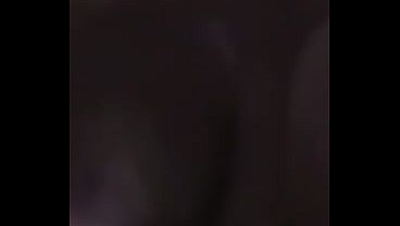 Fiquei completamente n&uacute_ do lado de fora de casa na madrugada