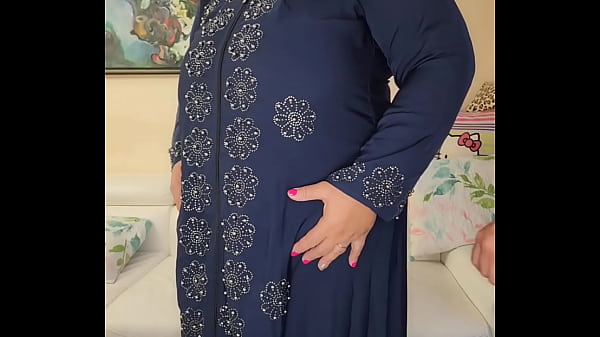 Play MP4 - Real Amateur BBW Mature Granny kissing and making out with her Lover&period;