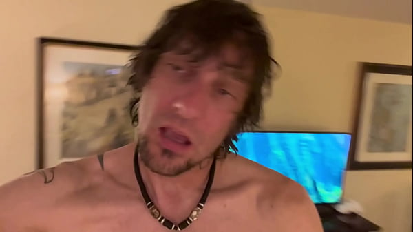 Its a booty booty booty