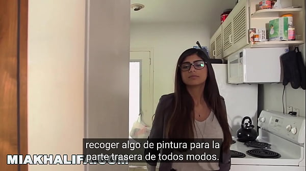 Mia khalifa sexo interracial con chica &aacute;rabe triste y chicos afroamericanos bien dotados