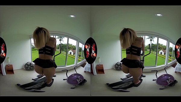 VRLatina.com - Veronica Leal in 5K VRHottness