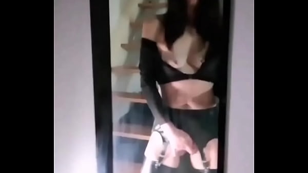 Nonton Petite Coquine...viens En D&eacute;couvrir Plus Dans Ma Derni&egrave;re Vid&eacute;o Et Les Autres... thumbnail