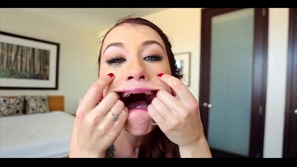 Slut sucks a dick POV 282