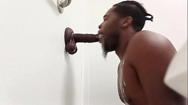 Watch me suck dick ?