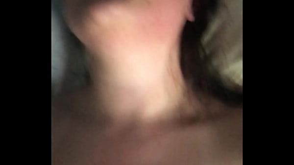 Play MP4 - Tinder hookup begs for a creampie