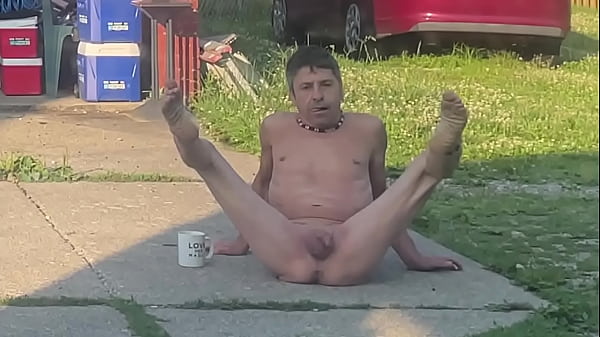 Outdoor Naked Kinks Feeling Really Horny Hoping Someone Is Watching thumbnail