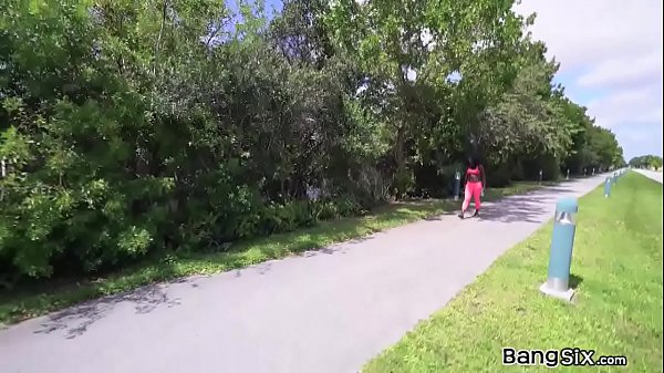 Giant Black Booty Rides The BangBus - VickieStarxxx