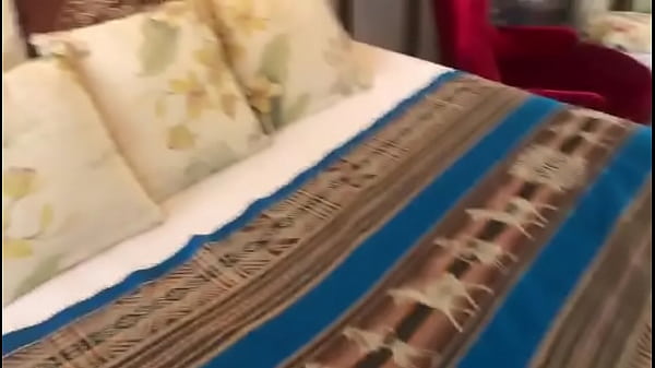 Muscle bareback scene with crossplay 