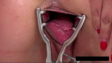 Nonton Fist Me Harder thumbnail