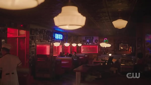 Nonton Ver Gratis El Cap&iacute;tulo 5 De La Quinta Temporada thumbnail