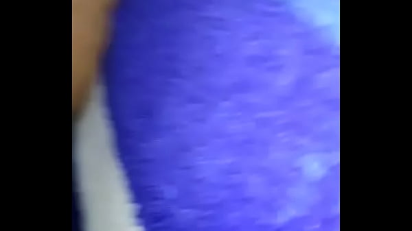 Tributo de culo peludito de tierra fr&iacute;a 