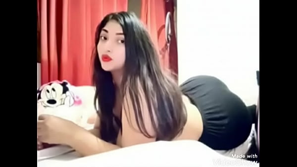 RICO CULO DE ESTA MUJER 