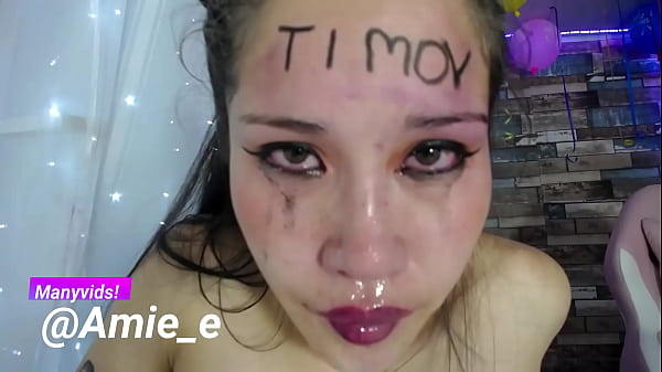 slut Takes_HUGE LOADS TO THE FACE deepthroat