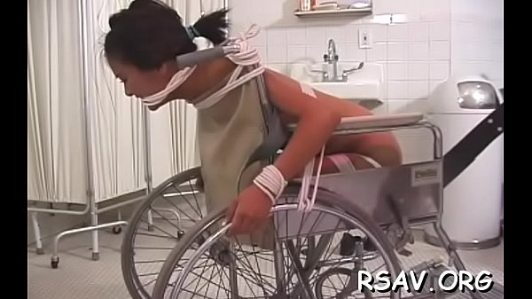 Hottie dominates roughly 