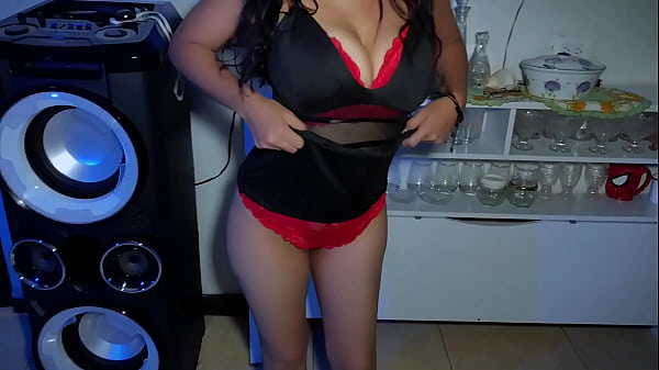 Shows off her new lingerie to fuck the neighbor 