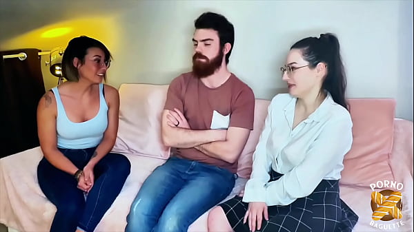 Play MP4 - Katerina&comma; brune t&eacute;n&eacute;breuse&comma; veut du sexe hard