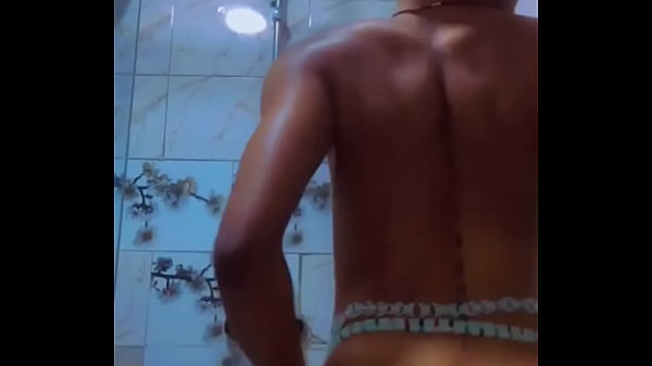 Dancing n receiving it from dildo n dick