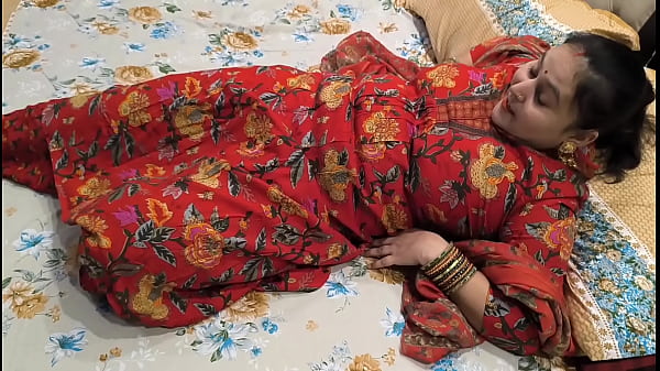 Play MP4 - Randi saas lund ki pyasi anal and pussy fuck