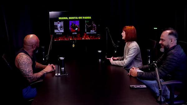 Atua na sa&uacute;de do prazer, as produtoras est&atilde;o traumatizadas com o sexo, e quem mama senta ou passa... - Reh Queen & Kstro (WATCH ON: SHEER/RED) 