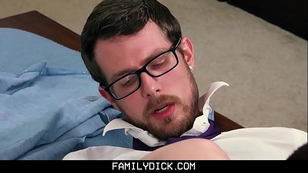 Twinks Gets Used By stepDaddy 